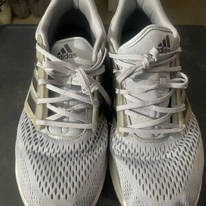 Adidas Men's Light Gray Athletic Shoes